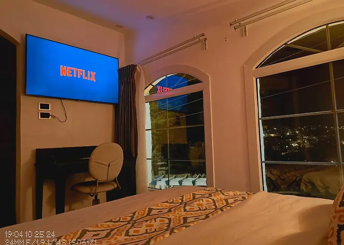 Celestia Boutique Inn - Boutique Stay Overlooking Jerash Ruins