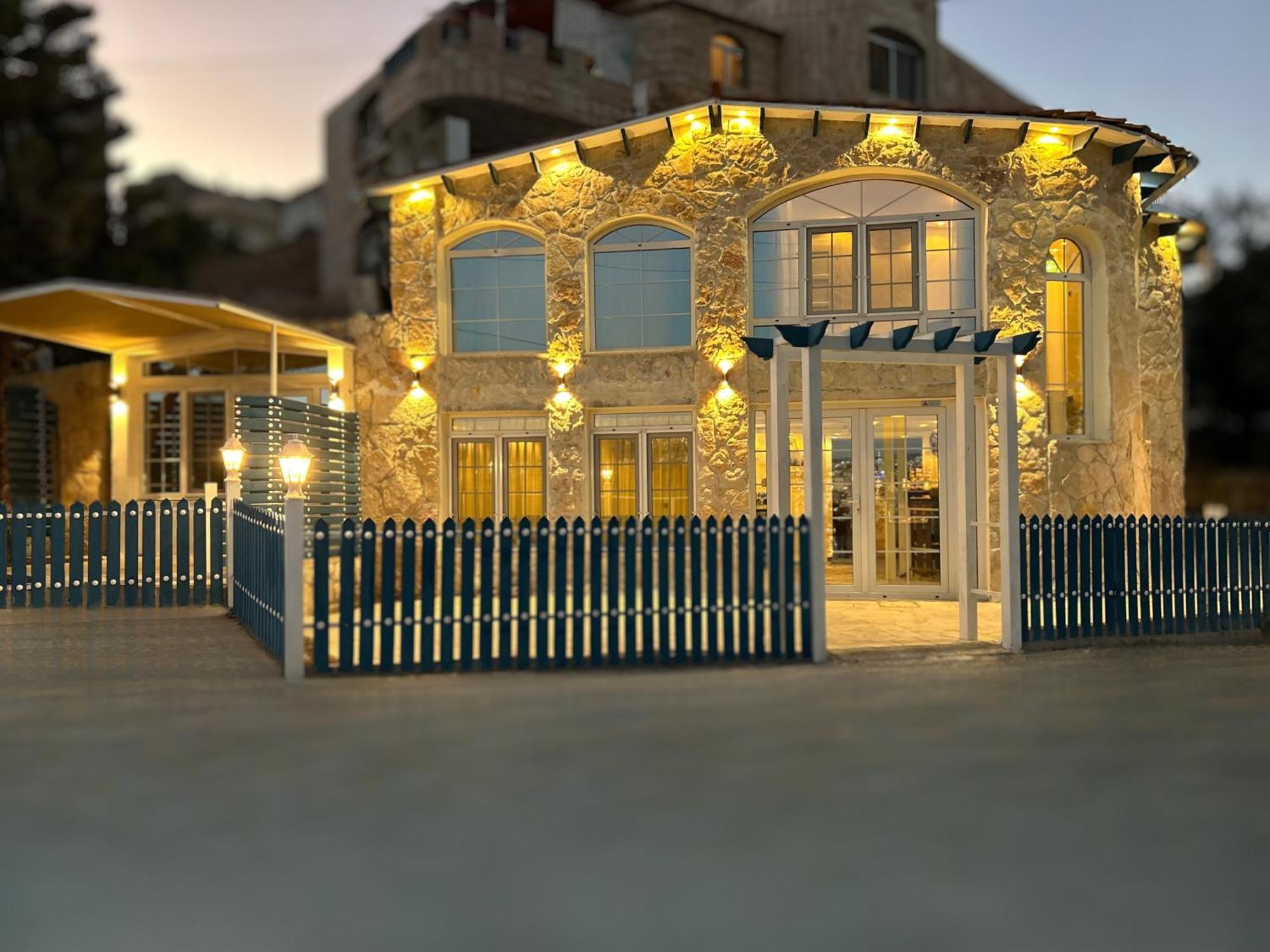 Celestia Boutique - Boutique Overlooking Jerash Ruins 酒店 *